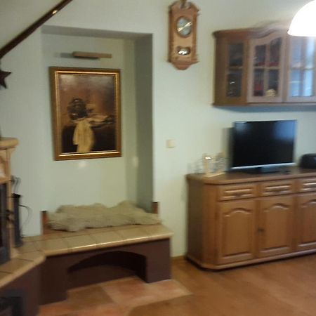 Apartmany Liska Mladé Buky Exterior photo