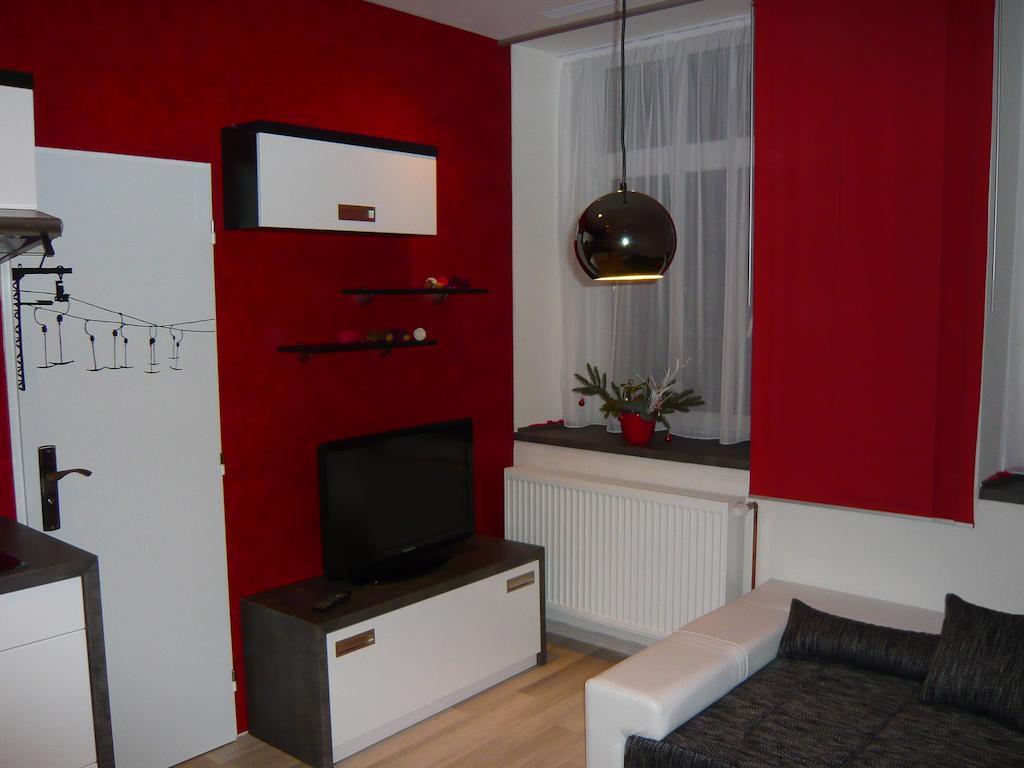 Apartmany Liska Mladé Buky Room photo